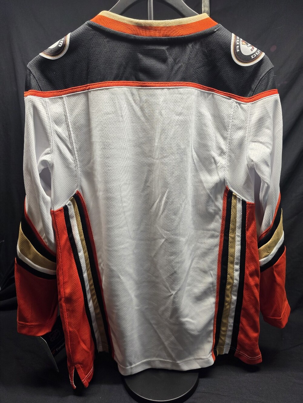 NWT Fanatics Anaheim Ducks Women's White Away Breakaway Jersey Blank Size S - Picture 8 of 8